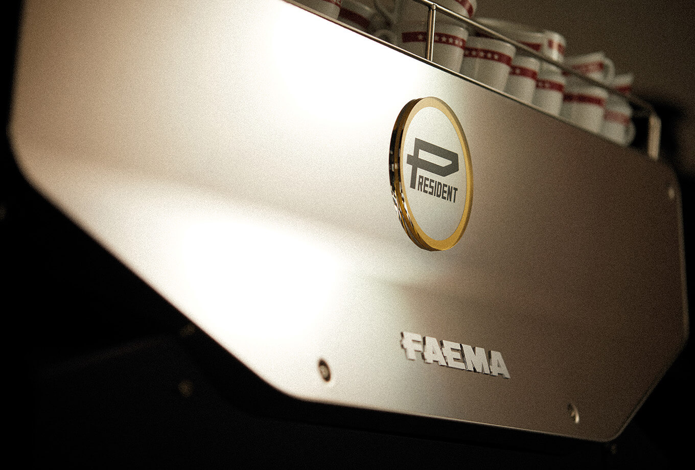 Faema President Termosifonica, Barista im Einsatz