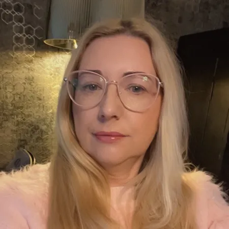 Michaela Kökden, Büro und Backoffice bei Kökden Kaffeemaschinen